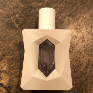 Arianna Grande god is a woman perfume